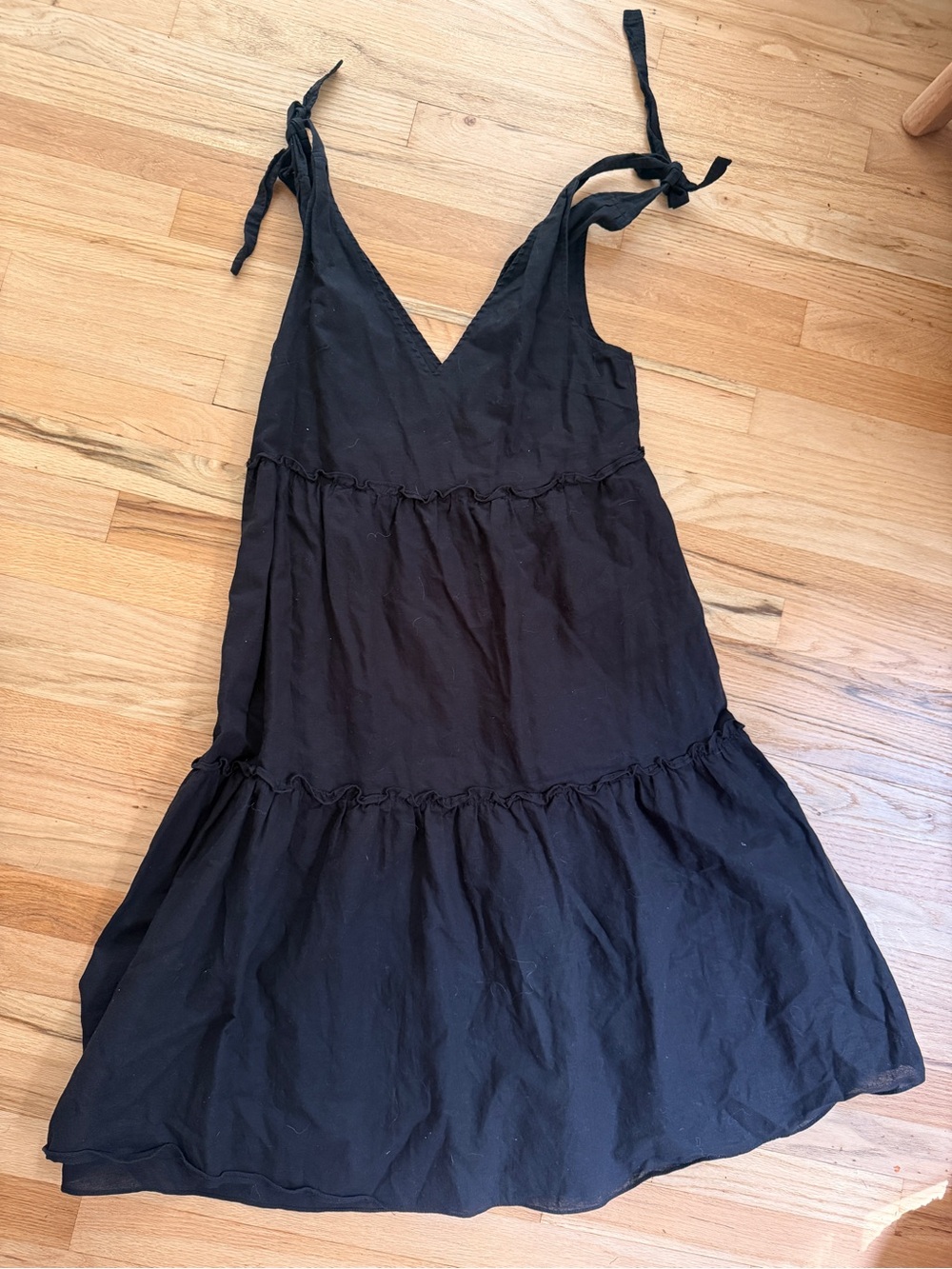Petal & Pup Black Tie-Shoulder Tiered Mini Dress